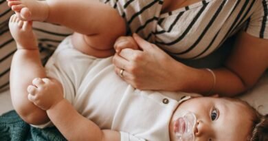 Free and Cheap Things to Do With a Baby (By Season)